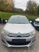 Citroën ë-C4 Exclusiv  - graue Citroën ë-C4