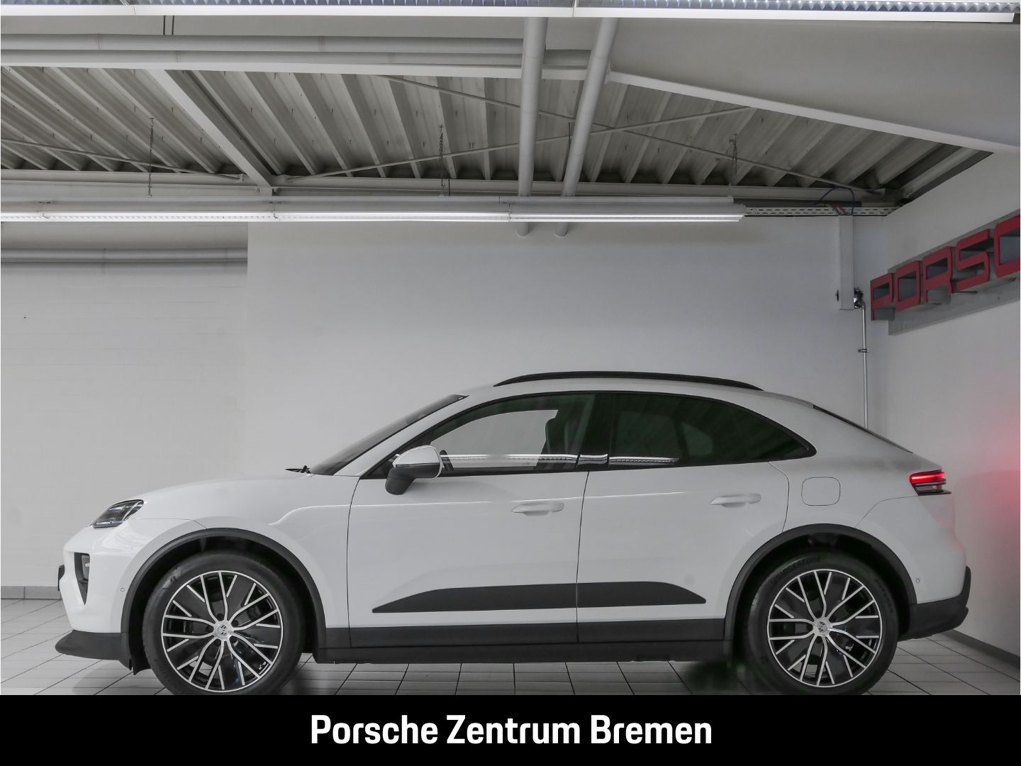 Porsche Macan 4 ACC Matrix Pano Dach 21 Zoll Luftfed imagem 2