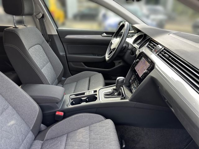 Passat Variant Business 2.0 TDI DSG LED Navi Sit