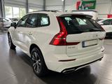 Volvo XC60 2.0 Hybrid Automatik *Navi*Kamera*Panorama* - Volvo XC60: Allradantrieb