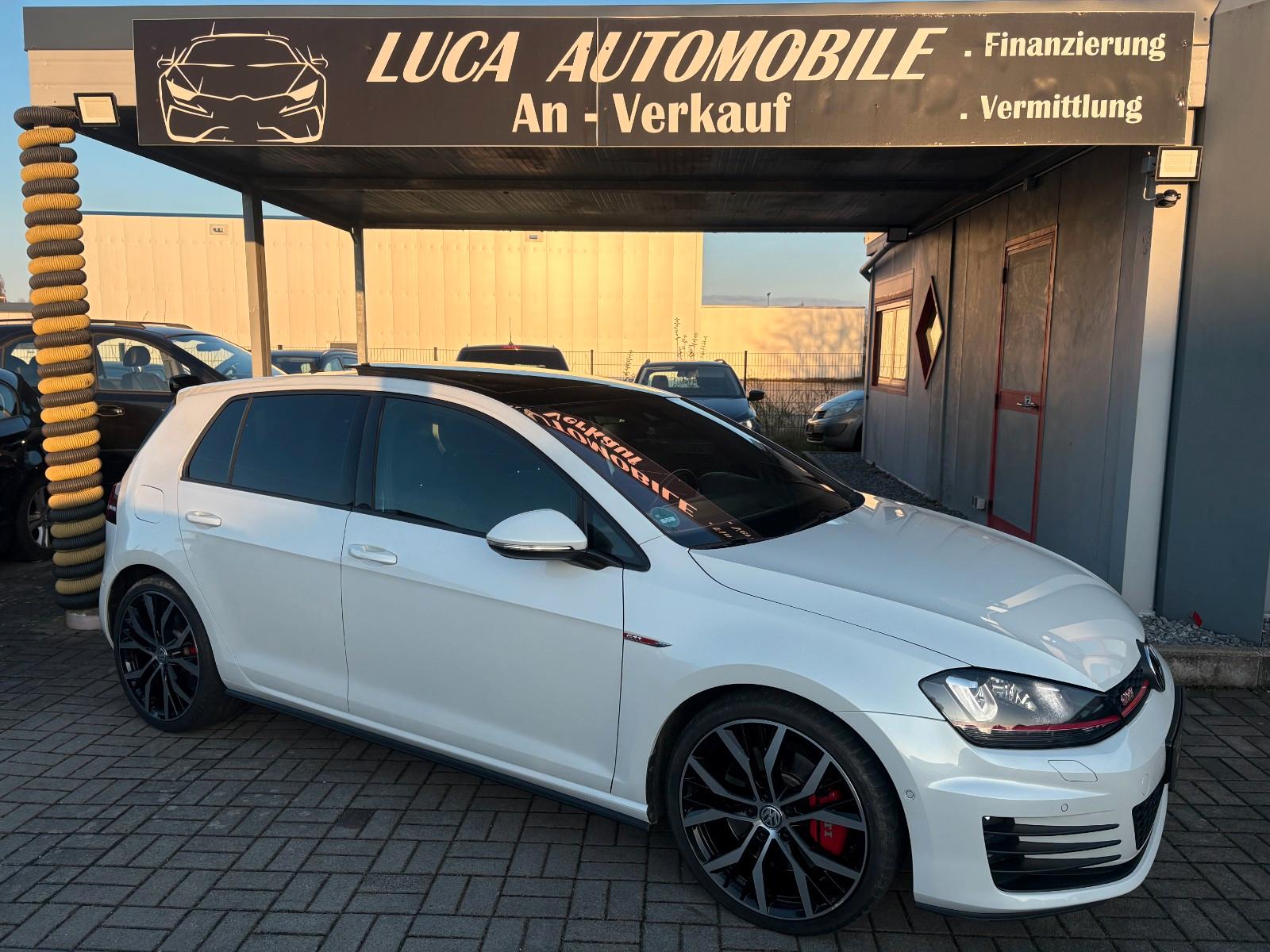 Volkswagen Golf VII Lim. GTI Performance BMT