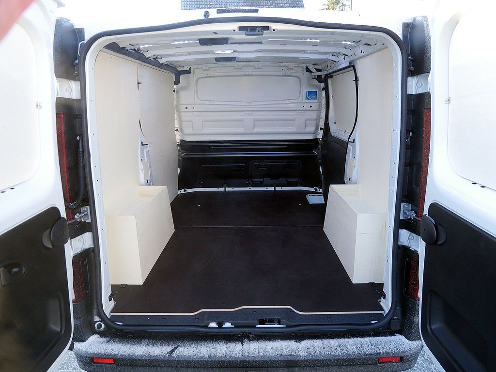 Fahrzeugabbildung Renault Trafic Komfort L1H1 Blue dCi 130 KAMERA AHK LED