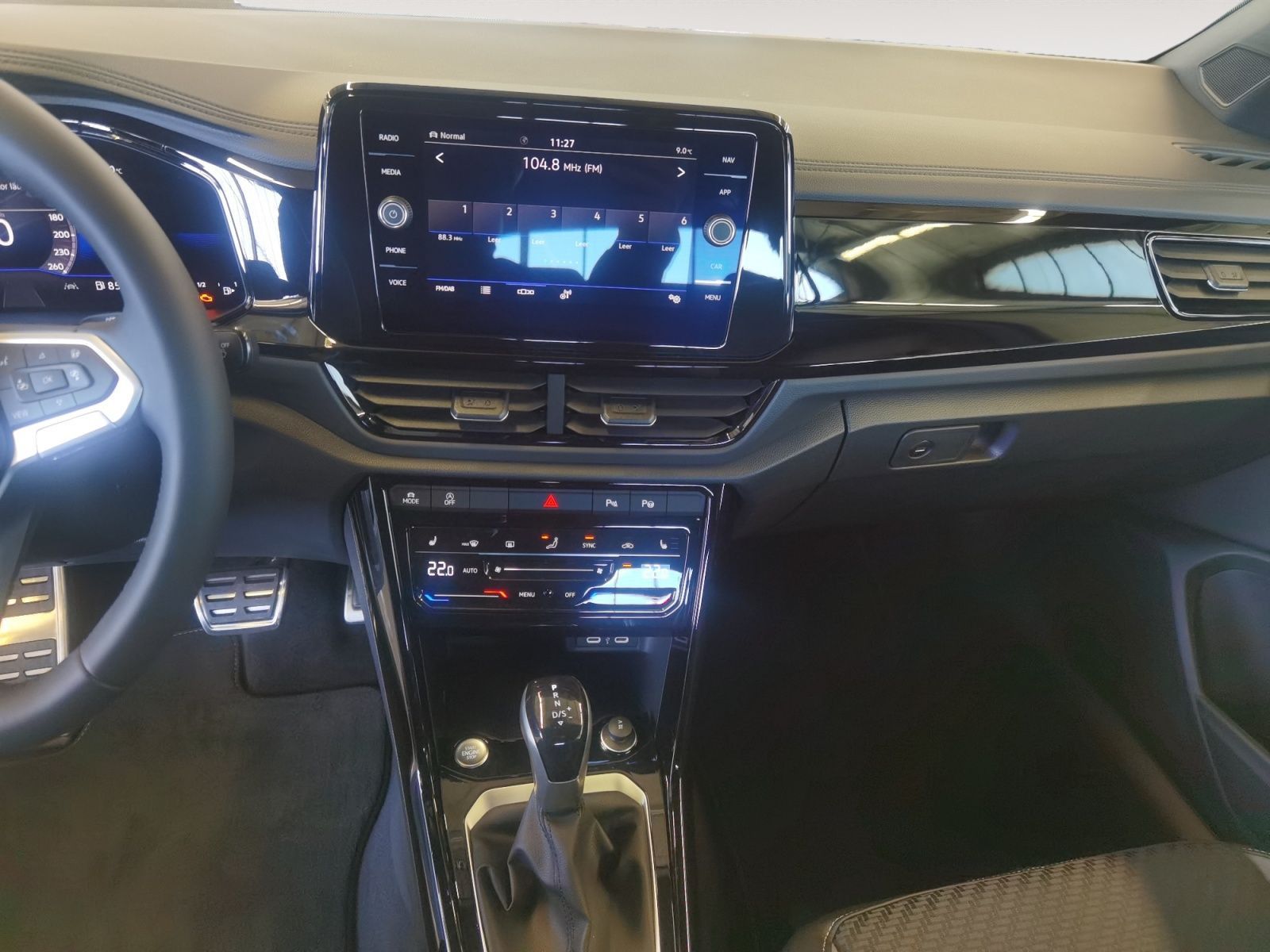 Volkswagen T-Roc - Bild 12