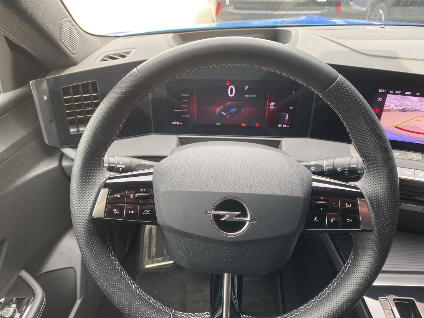 Opel Astra Electric GS ACC 360°Kamera LED Navi Pano