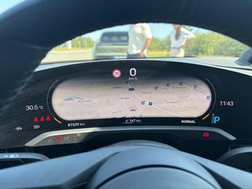 2020 Porsche TAYCAN 照片 10