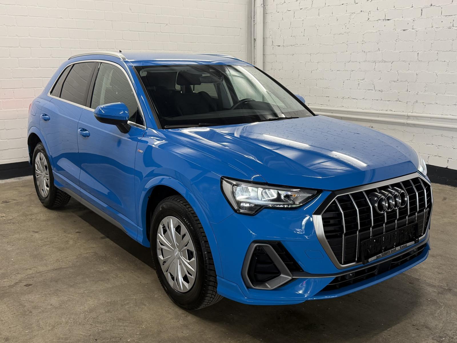 Audi Q3 35 TDI S tronic S line / ACC / TOTW. 