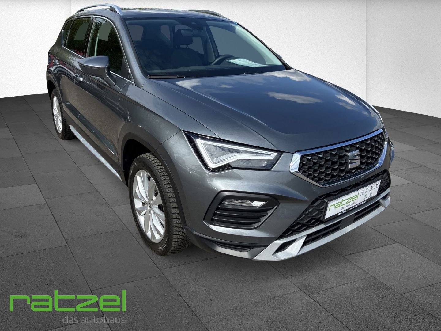 Fahrzeugabbildung SEAT Ateca Xperience 1.5 TSI Navi Kamera LED Full Lin
