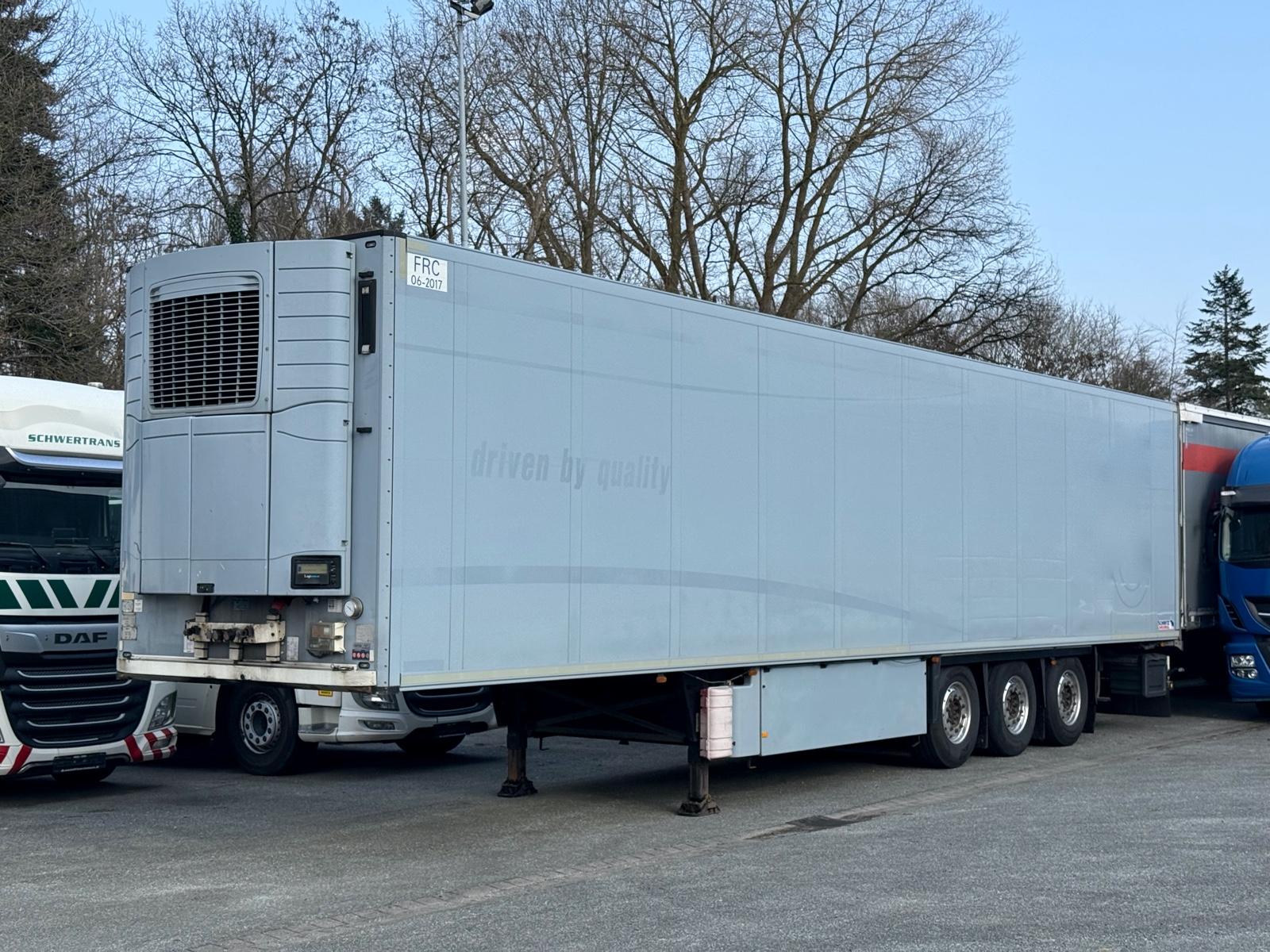 Schmitz Cargobull SKO 24/Carrier Vector 1550/Doppelstock/Lift/TÜV