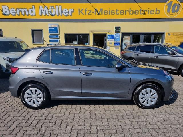 Skoda Fabia 1.0 TSI Autom. SELECTION Tempomat SHZ LED 