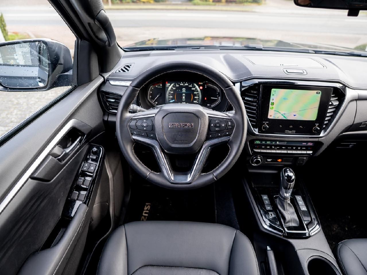 Fahrzeugabbildung Isuzu D-Max Space Cab 4WD LSE