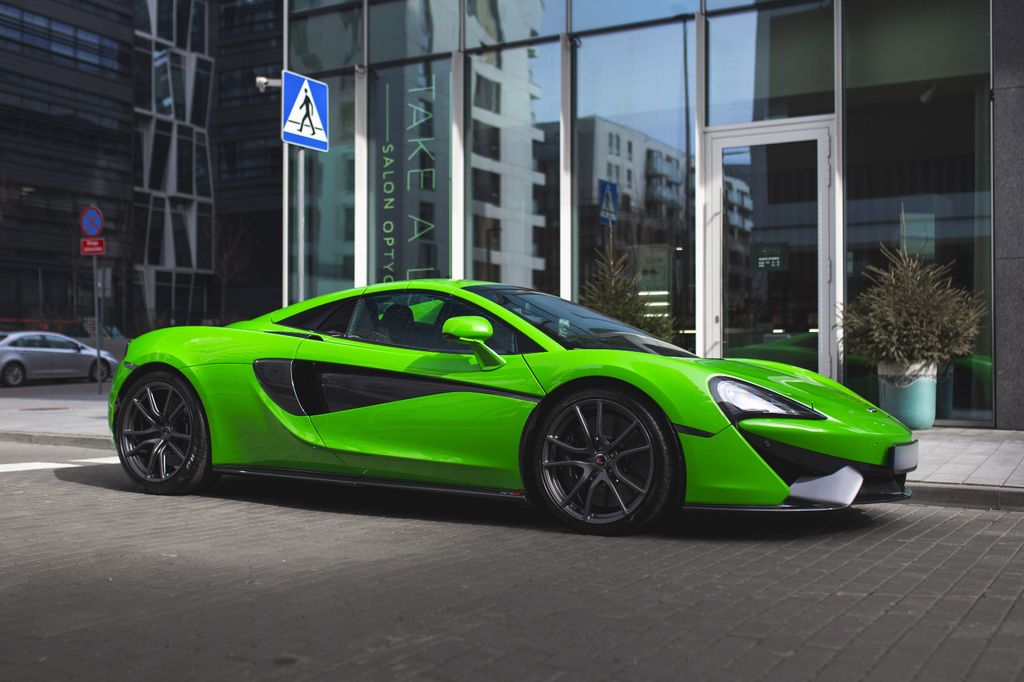 McLaren 570S