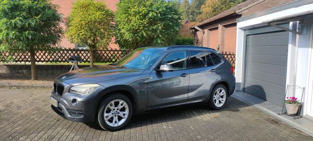 BMW Bmw X1 e84 xDrive 20d Automatik AHK Xenon ...