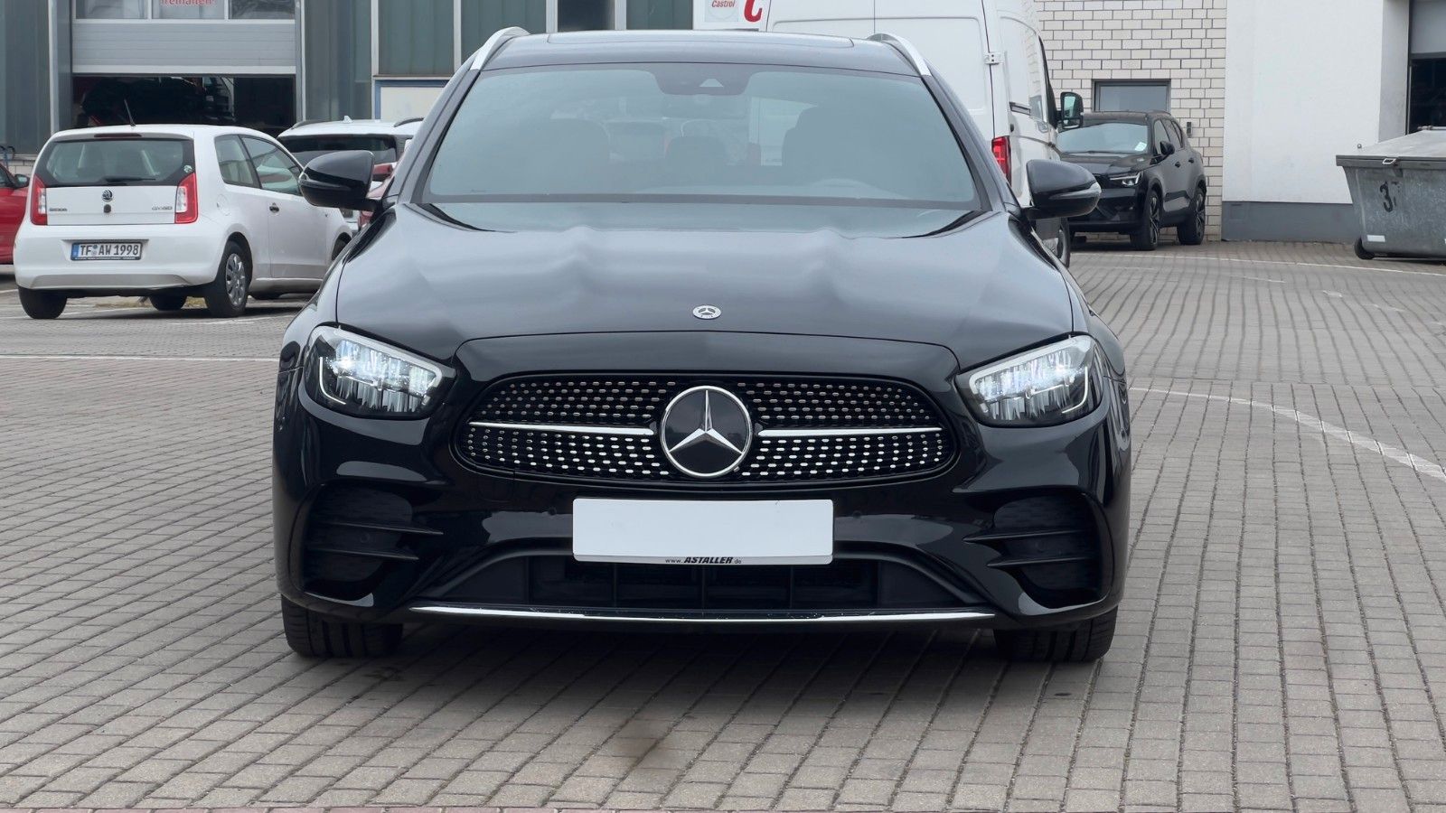 Fahrzeugabbildung Mercedes-Benz MIETKAUF*E 200 T-Modell AMG Line*MIETKAUF