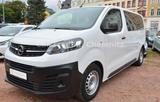 Opel Vivaro Kombi M 9 Sitze Klima 1. Hand Tüv 05/2027 - Opel Vivaro mit Diesel-Antrieb: Kleinbus, 2.0
