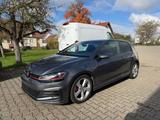 Volkswagen Golf VII GTI 1.Hand/Honeycomb/Matrix/ACC8-fach - Volkswagen Golf: GTI 8v
