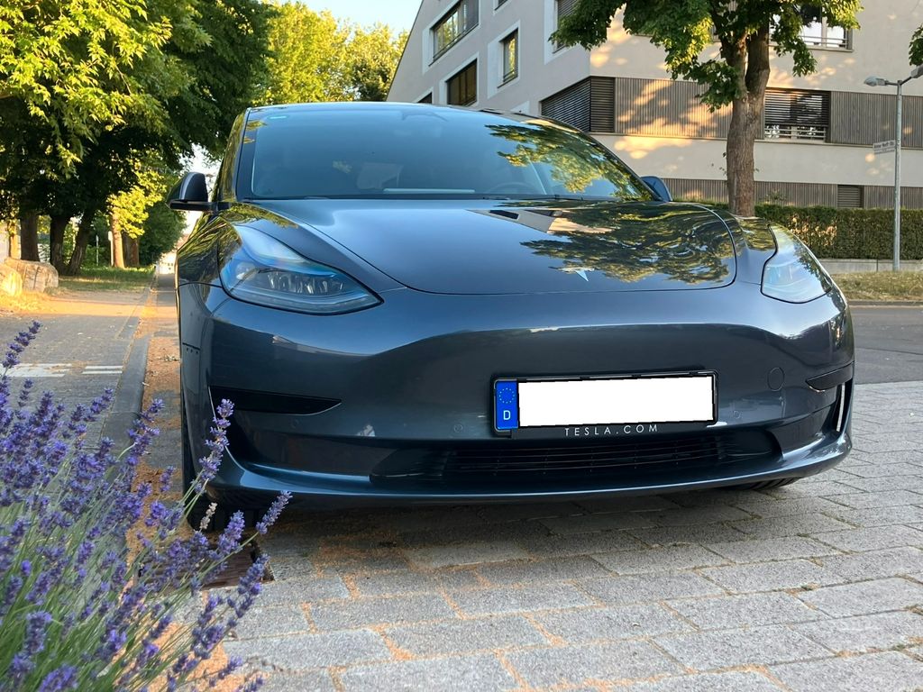Image of Tesla Model 3