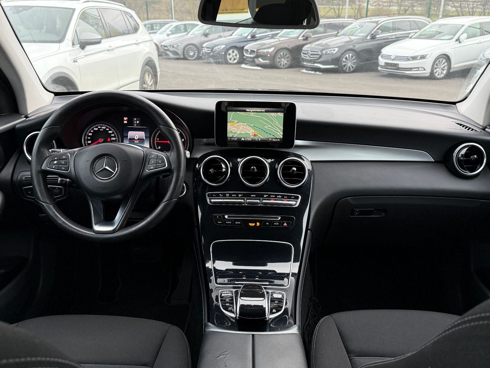 Fahrzeugabbildung Mercedes-Benz GLC 220d 4Matic 9G Exclusive GRA Nav LED SHZ PDC
