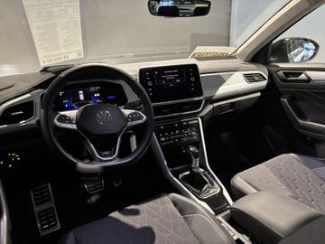 Fotografie 14 des VW T-Roc 1.5 TSI OPF DSG GOAL LED SHZ ACC