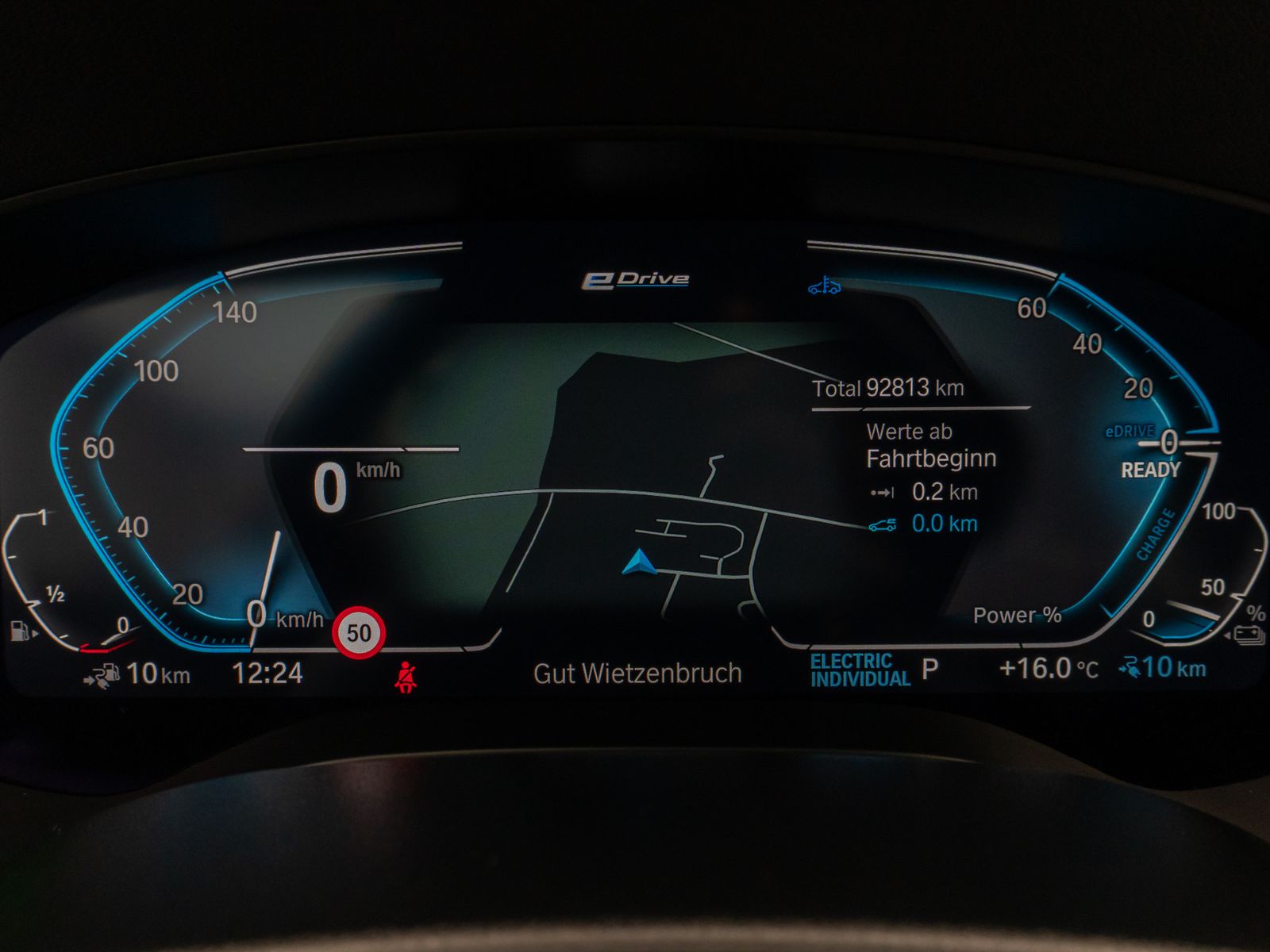 Fahrzeugabbildung BMW 530e LuxuryLine Kamera Laser HUD DAB H/K Komfort