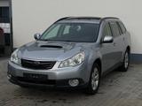 Subaru Legacy 4x4 Outback Active/TEMPOMAT/KAMERA/XENON - gebrauchte Subaru Legacy aus dem Jahr 2012