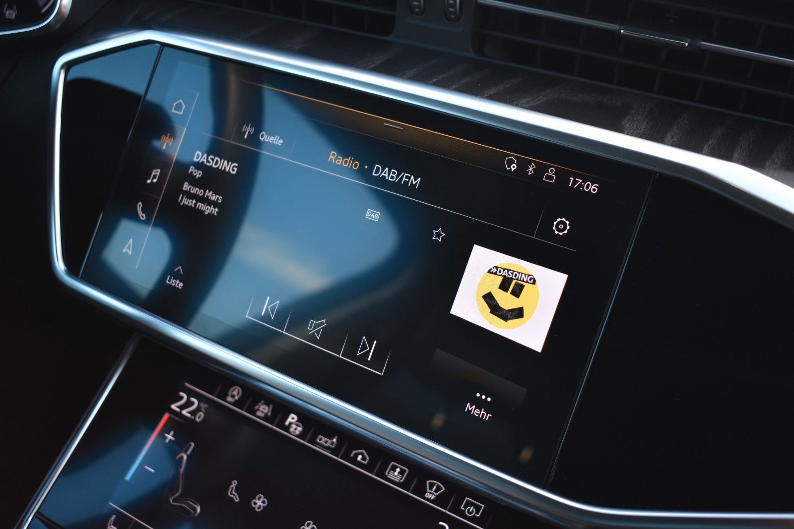 Fahrzeugabbildung Audi A6 55 TFSI quattro sport HUD Pano Standh. Nachts