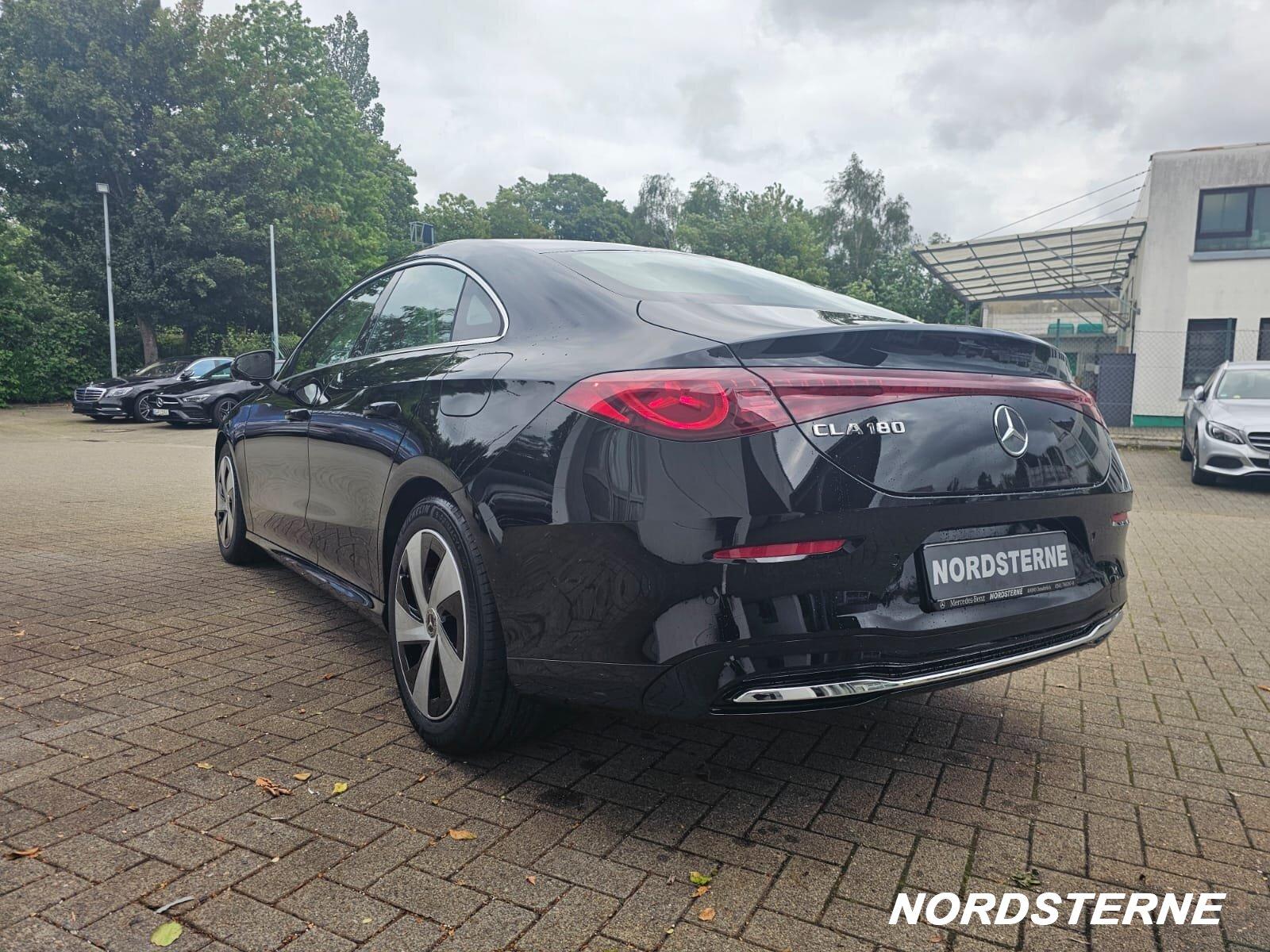 Mercedes-Benz CLA 180 Pano.-Dach+Klima+LED+Park-Assist.+, миниатюра 6