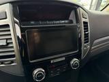 Mitsubishi Pajero 3.2 DI-D Diamant Edition LEDER KAMERA AHK - Mitsubishi Pajero mit Diesel-Antrieb: Automatik