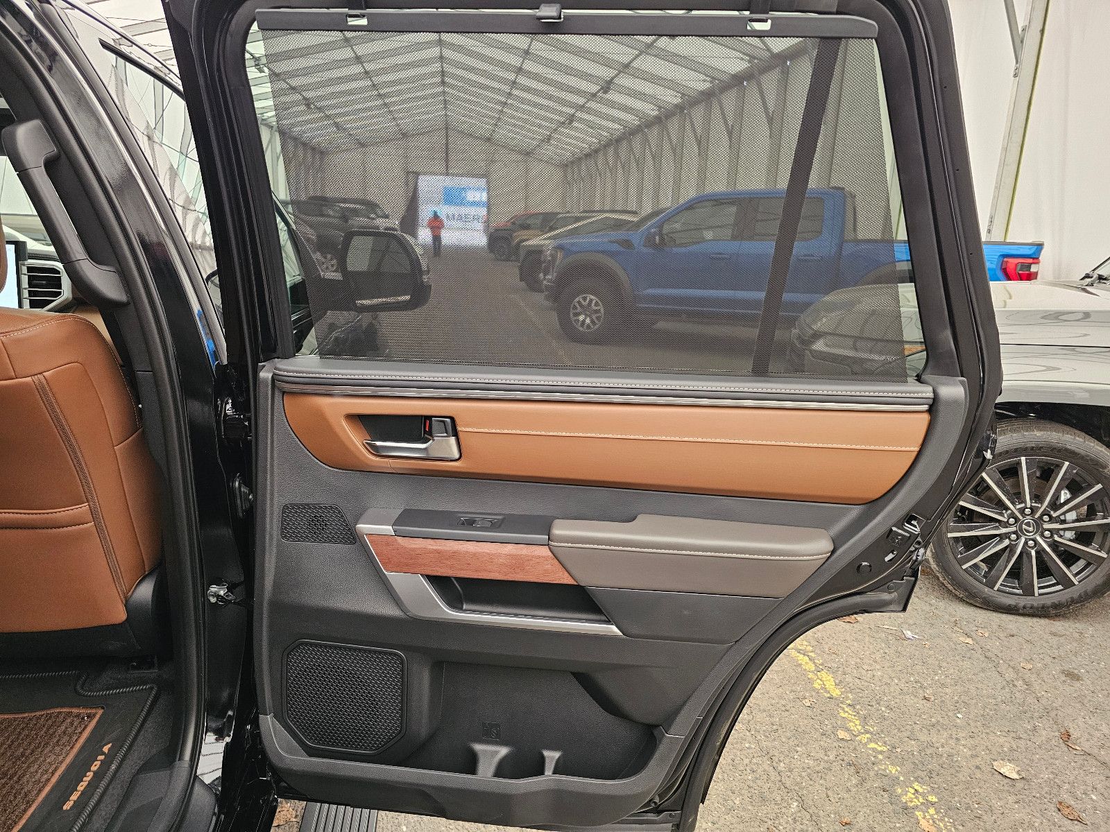 Fahrzeugabbildung Toyota Sequoia 1794 Edition T1: 87.800 EUR ! Stock !!