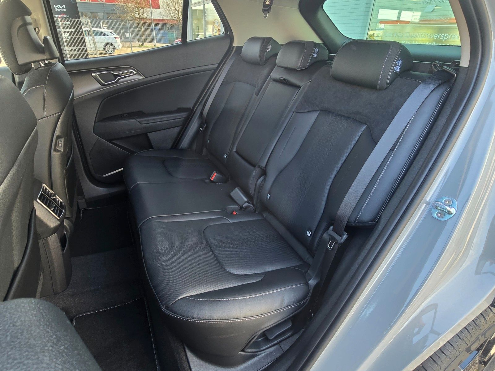 Fahrzeugabbildung Kia SPORTAGE 1.6T 2WD DCT SPI LED DRIVE