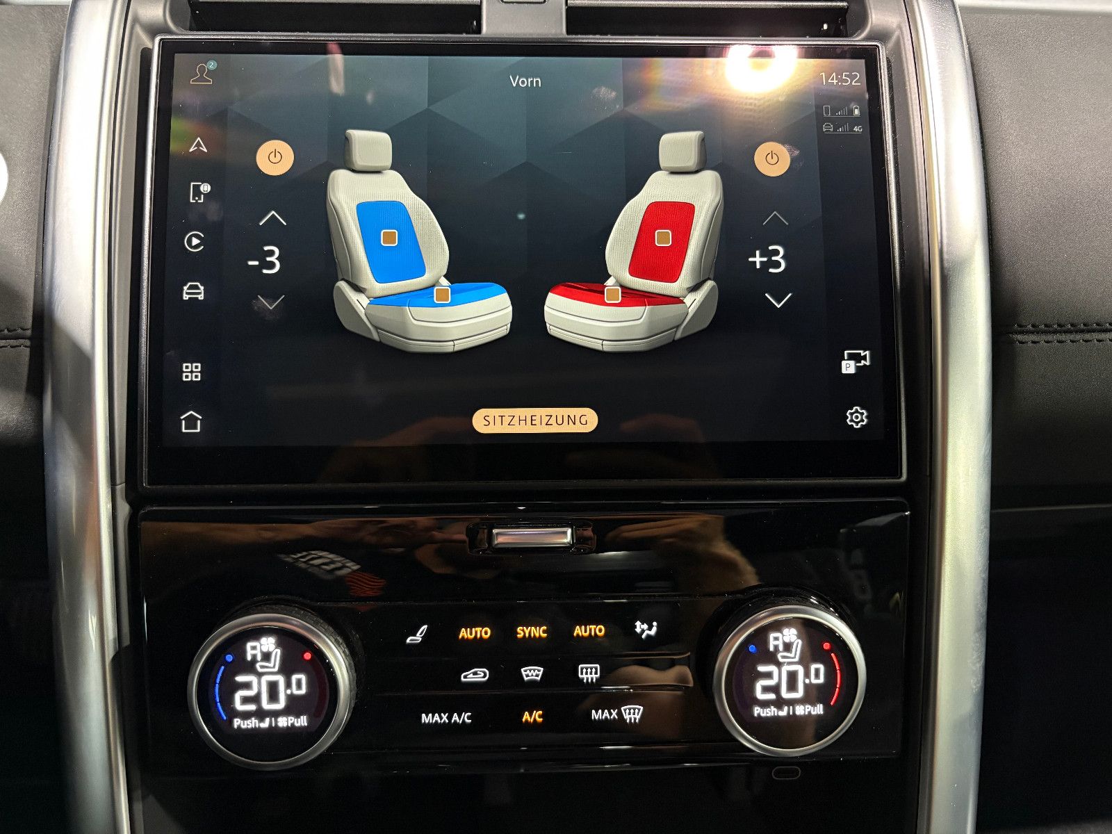Fahrzeugabbildung Land Rover Discovery 5 SE D250 AWD/PANO/ACC/360°/APPLE/AHK/