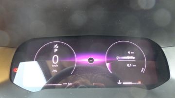 Renault Kangoo Grand Techno TCe 130 PS EDC 7 Sitzer Auto