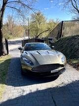 Aston Martin DB11 5.2 V12 - like new, second owner  - Aston Martin DB11: V12