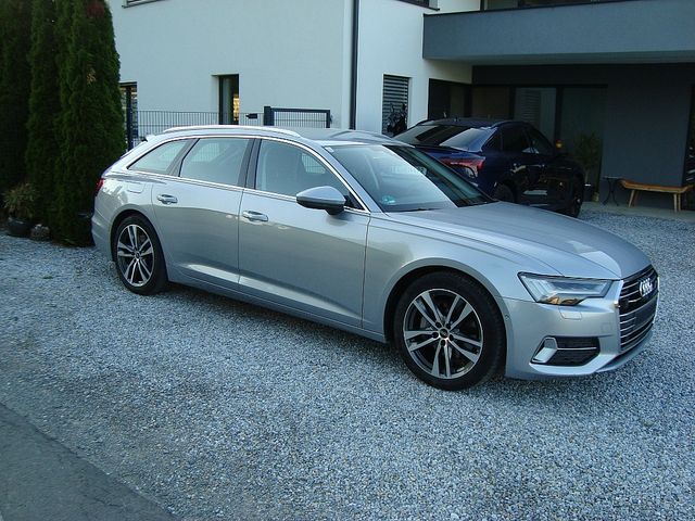 Audi A6 Avant 45 TDI quattro Sport Topausstattung !!
