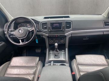 Volkswagen Amarok - 12