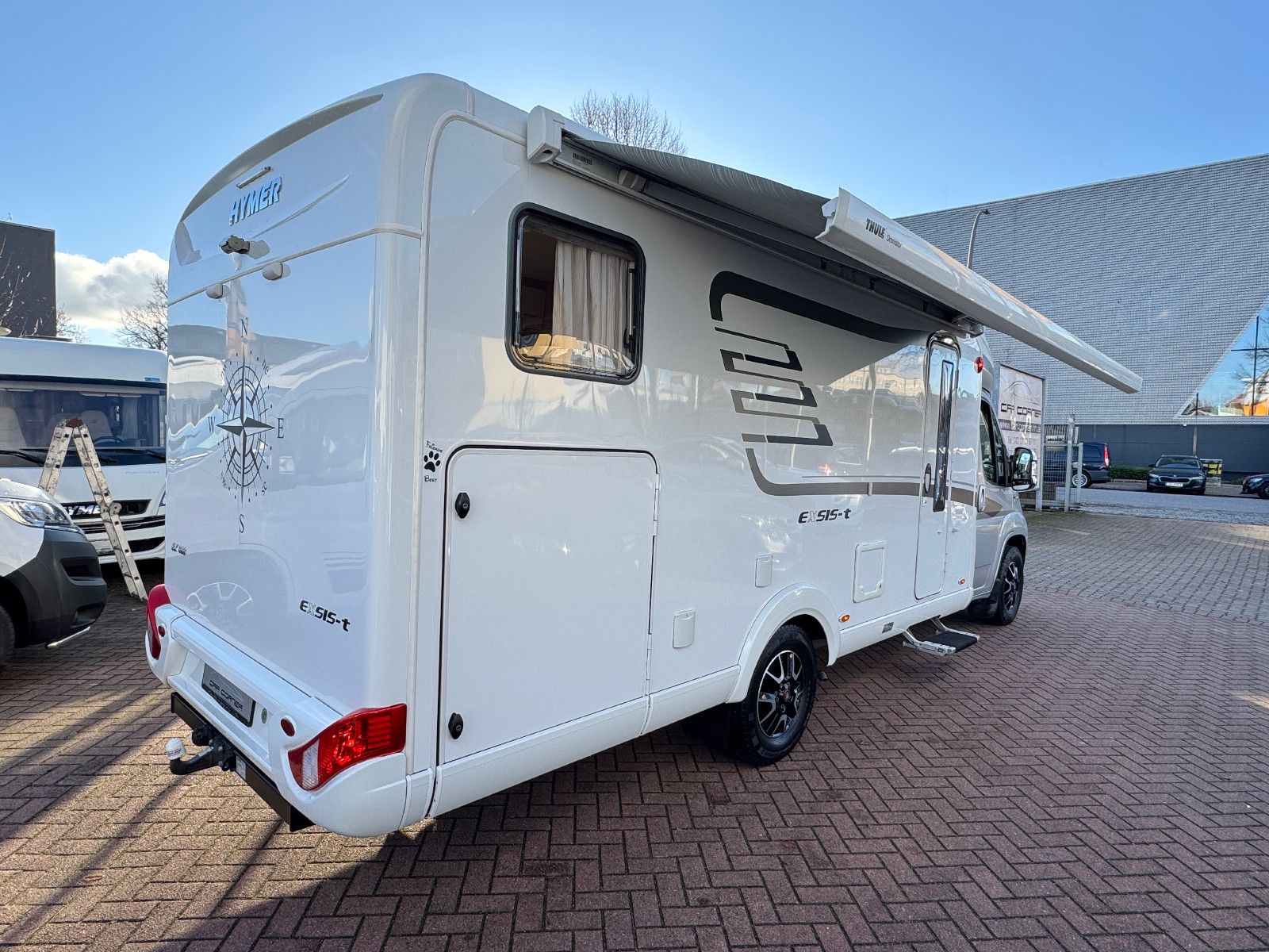 Fahrzeugabbildung HYMER / ERIBA / HYMERCAR EXSIS T 688 FIAT ALKO 2X TV SAT SOLAR AHK PANO