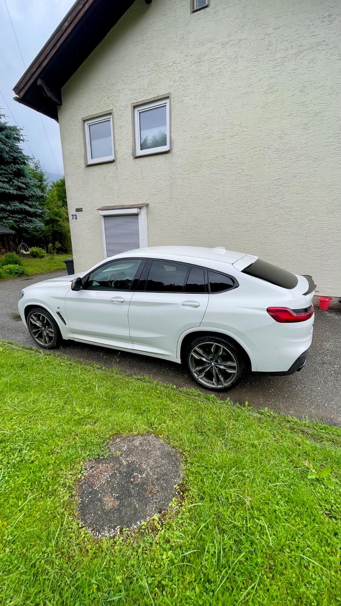BMW BMW X4 M40i xDrive 354 PS 