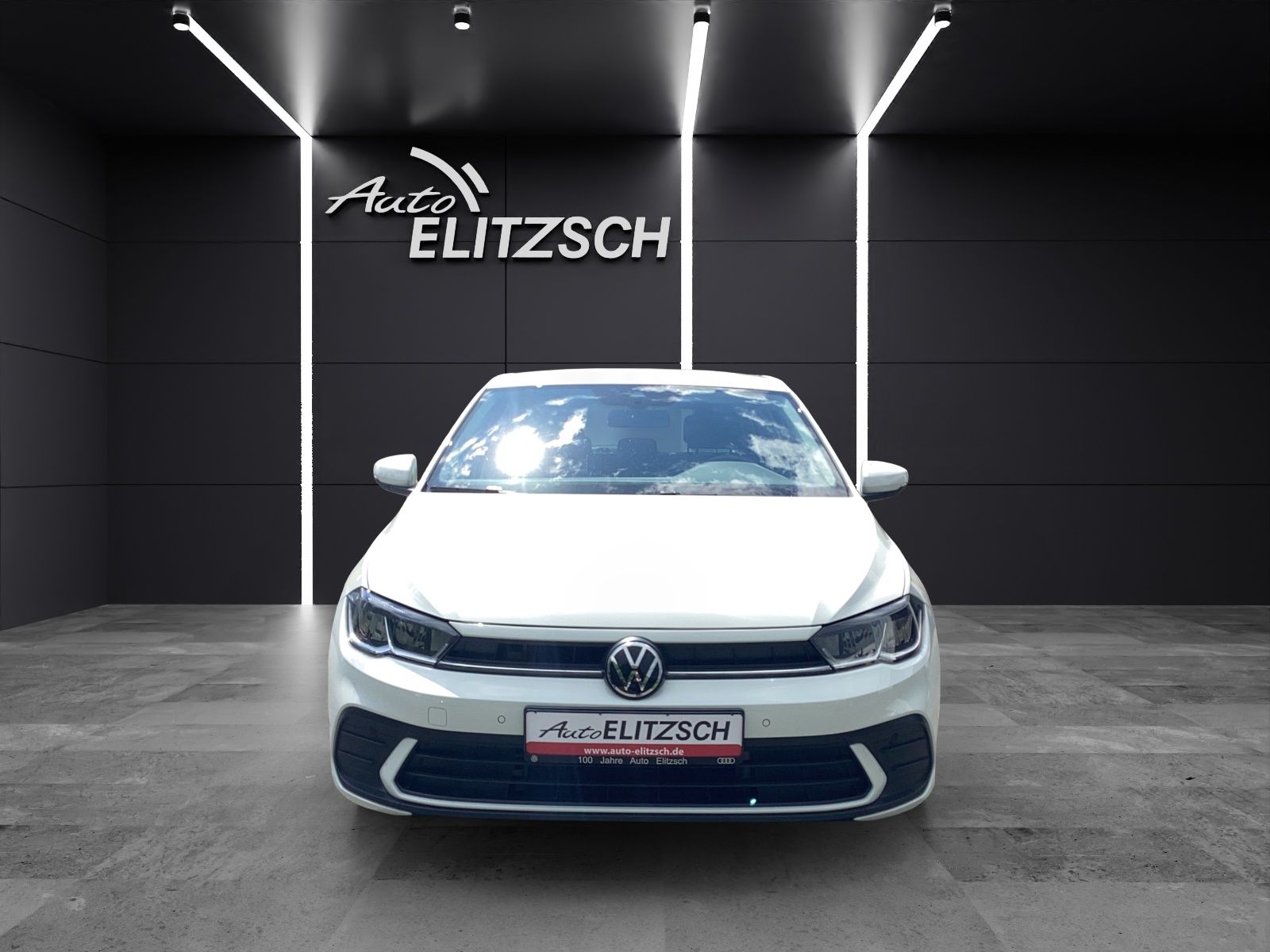 Fahrzeugabbildung Volkswagen Polo TSI Life DSG LED Klima AID DAB PDC