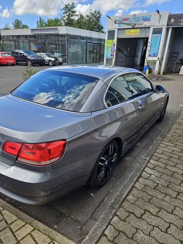 BMW 320i Cabrio