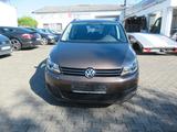 Volkswagen Touran Trendline (Steuerkette NEU) - gebrauchte VW Touran aus dem Jahr 2011