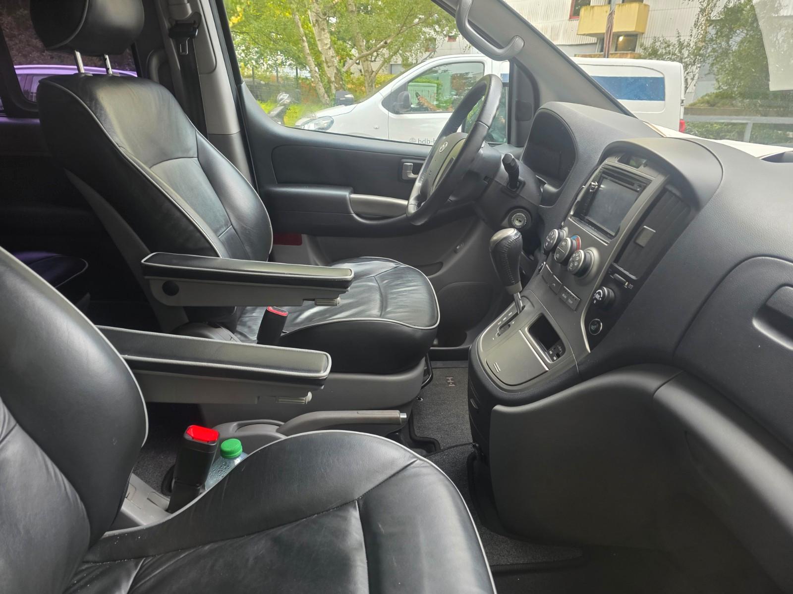 Hyundai H-1 8sitzer Automatik