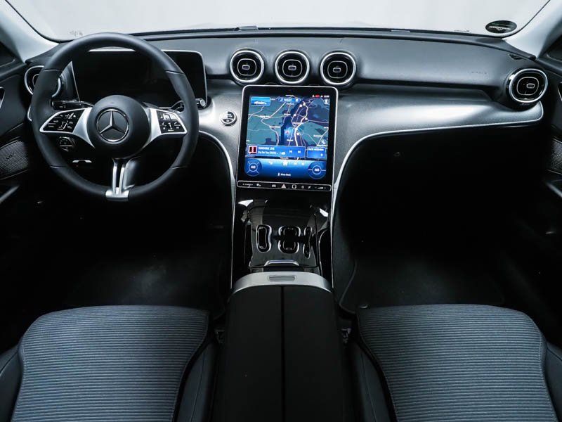 Fahrzeugabbildung Mercedes-Benz C 200 Avantgarde*Digital*AHK*360°*Totwink*CarPl*