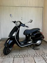 Vespa GTS 300 Super HPE - VESPA GTS 300 HPE SUPER