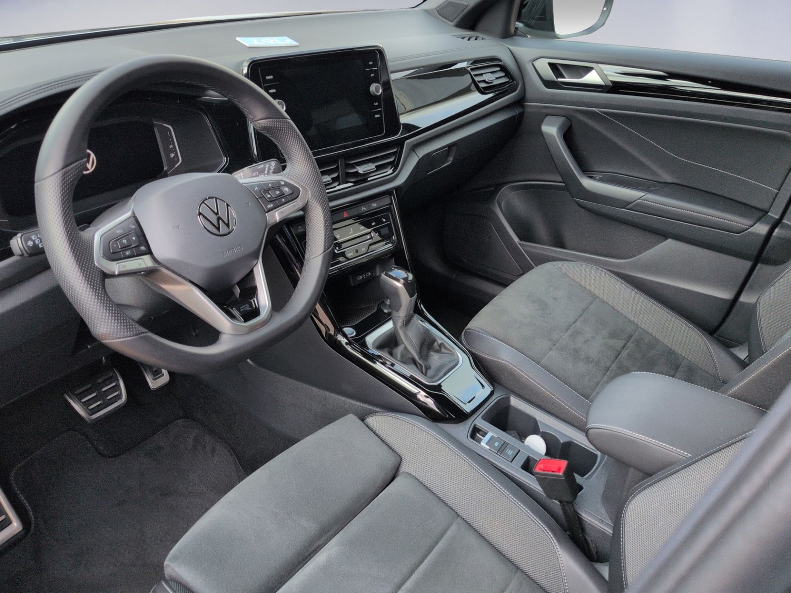 T-Roc R-Line 1.5 TSI DSG MATRIX+AHK+BlackStyle+E