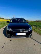 Volkswagen Passat Highline 2.0 TSI  211 PS - - Volkswagen Passat aus 2012: Kombi