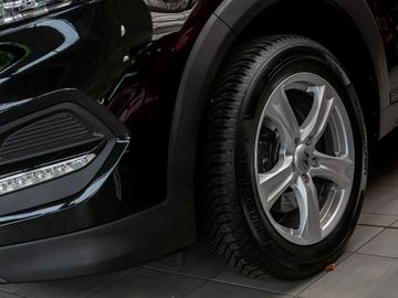 Hyundai Tucson 1.6 blue Classic 2WD Navi Anfahrassistent
