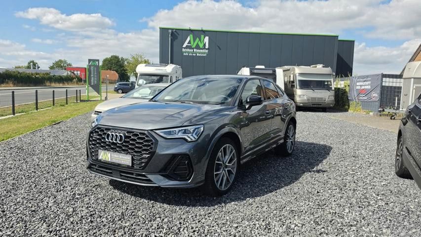 Image of Audi Q3