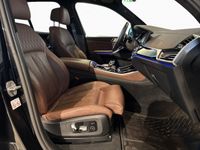 BMW X5 M50 - Vorschau Bild 11