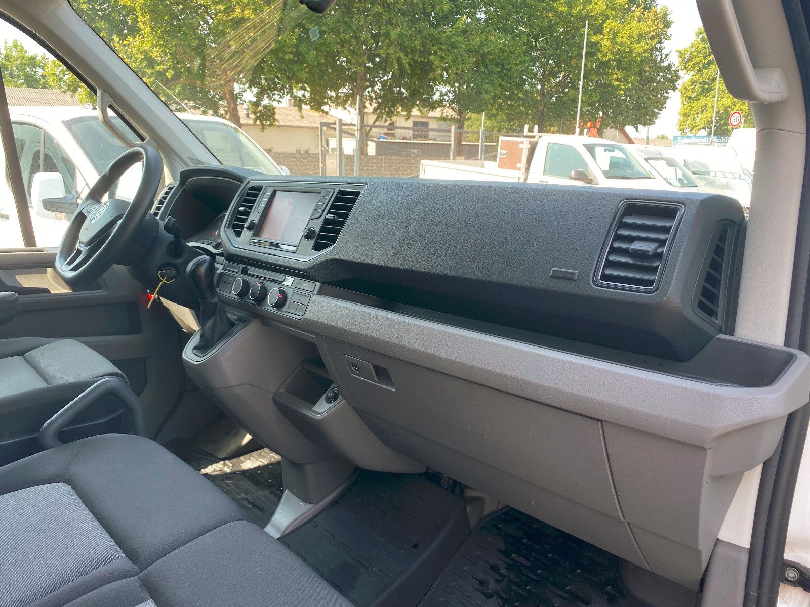 Fahrzeugabbildung Volkswagen Crafter 35,L3 Koffer LBW Automatic,SHg,SH gepfl.