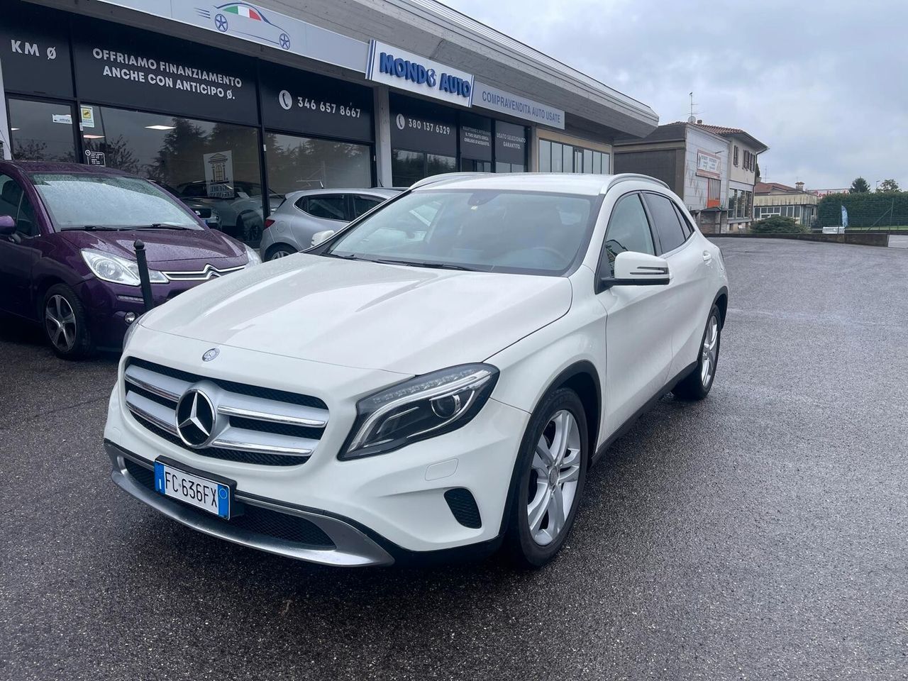 MERCEDES-BENZ Mercedes-benz GLA 180 d Premium
