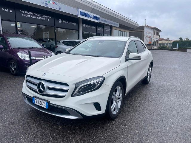 MERCEDES-BENZ Mercedes-benz GLA 180 d Premium